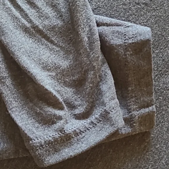 Vera Bradley LS. Prairie floral on Navy Heather size women's 2XL. (#1118)) - Picture 11 of 13